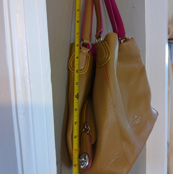 Coach bag, Excellent Condition - Picture 12 of 14